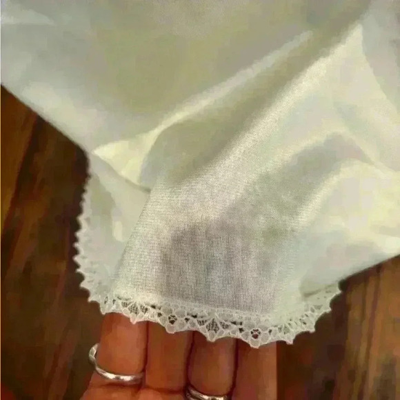 Vanity Fair Vintage Ivory Half Slip Sz Medium - Picture 2 of 4